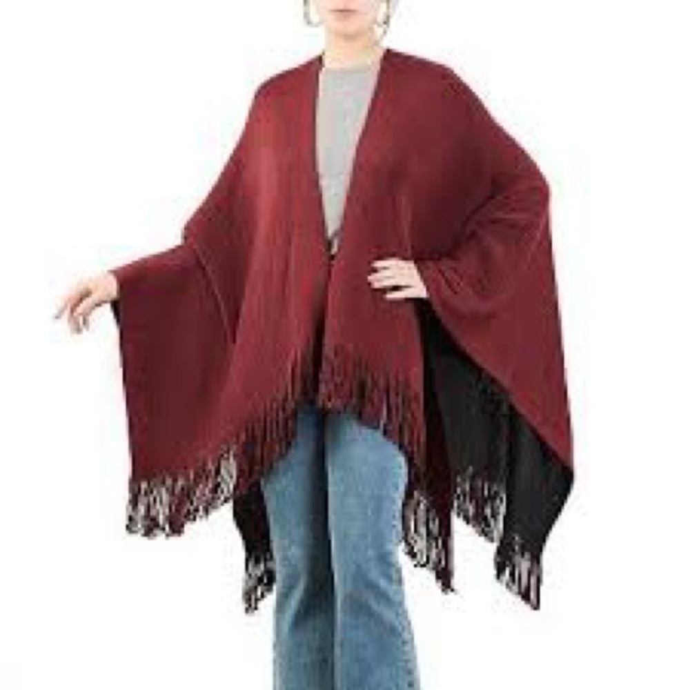 Reverisble navy/maroon fringe poncho shawl